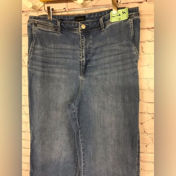 Talbots Classic Light Blue Wide Leg Denim Trouser Jeans High Rise Minimalist 8 - Picture 13 of 14